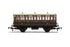 Hornby R40112 GWR, 4 Wheel Coach, 3rd Class, Fitted Lights, 1889